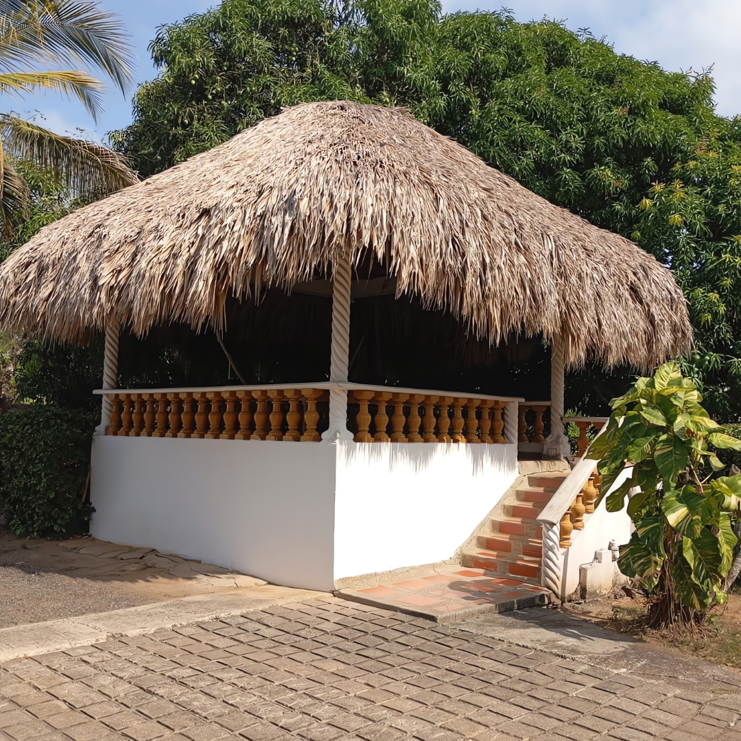 Imagen Kiosko Punta Bolivar ( 1,000 x 1,000 Pix )